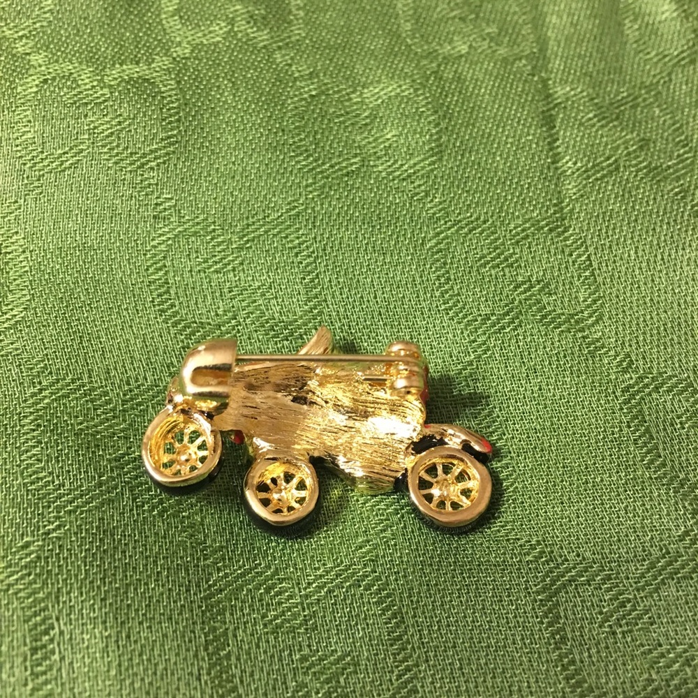 Car brooch - Picture 2 of 2